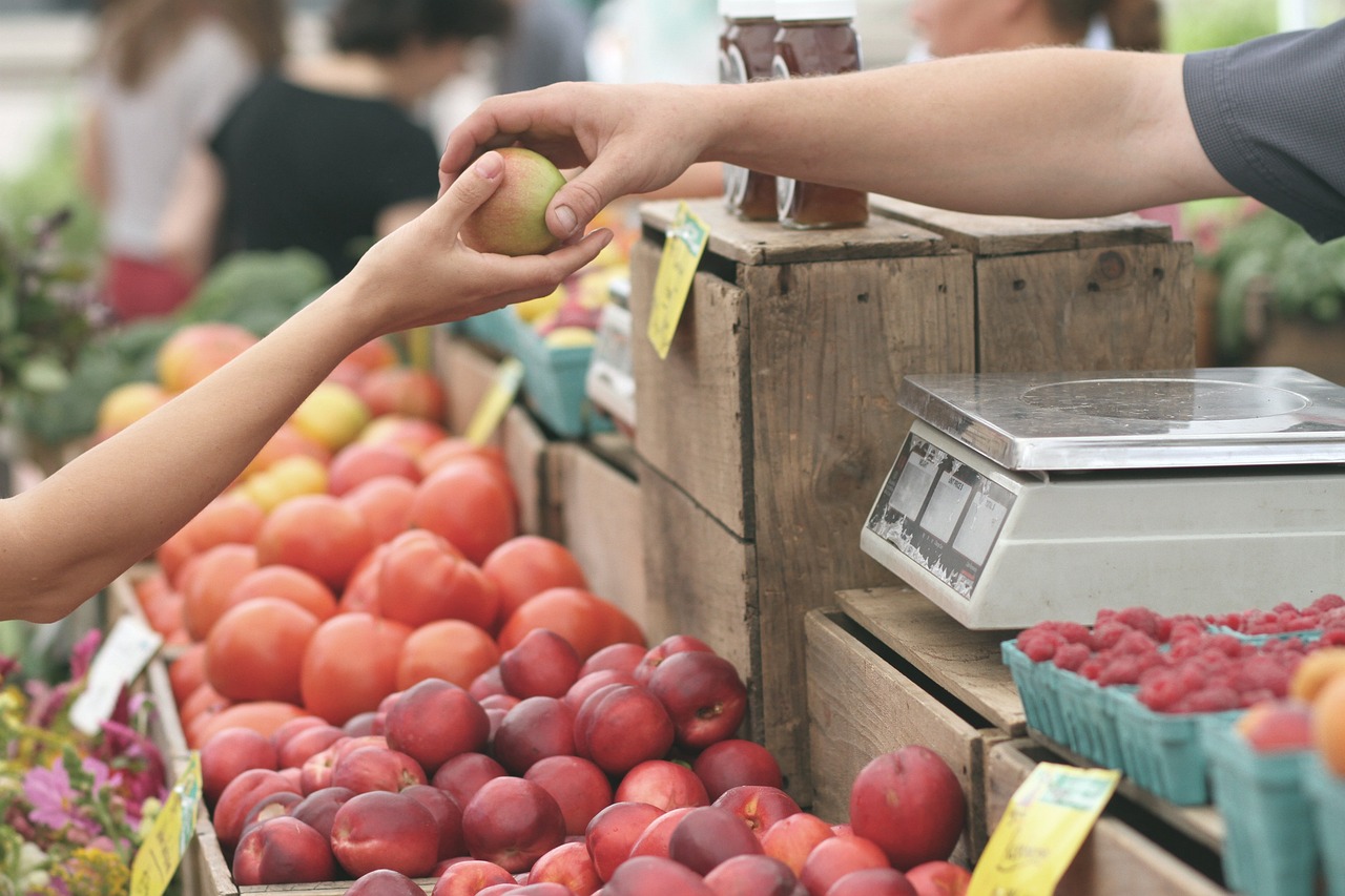 découvrez l'importance des relations clients dans le succès d'une entreprise. apprenez des stratégies efficaces pour établir et maintenir des liens solides avec vos clients afin d'améliorer leur satisfaction et de fidéliser votre clientèle.